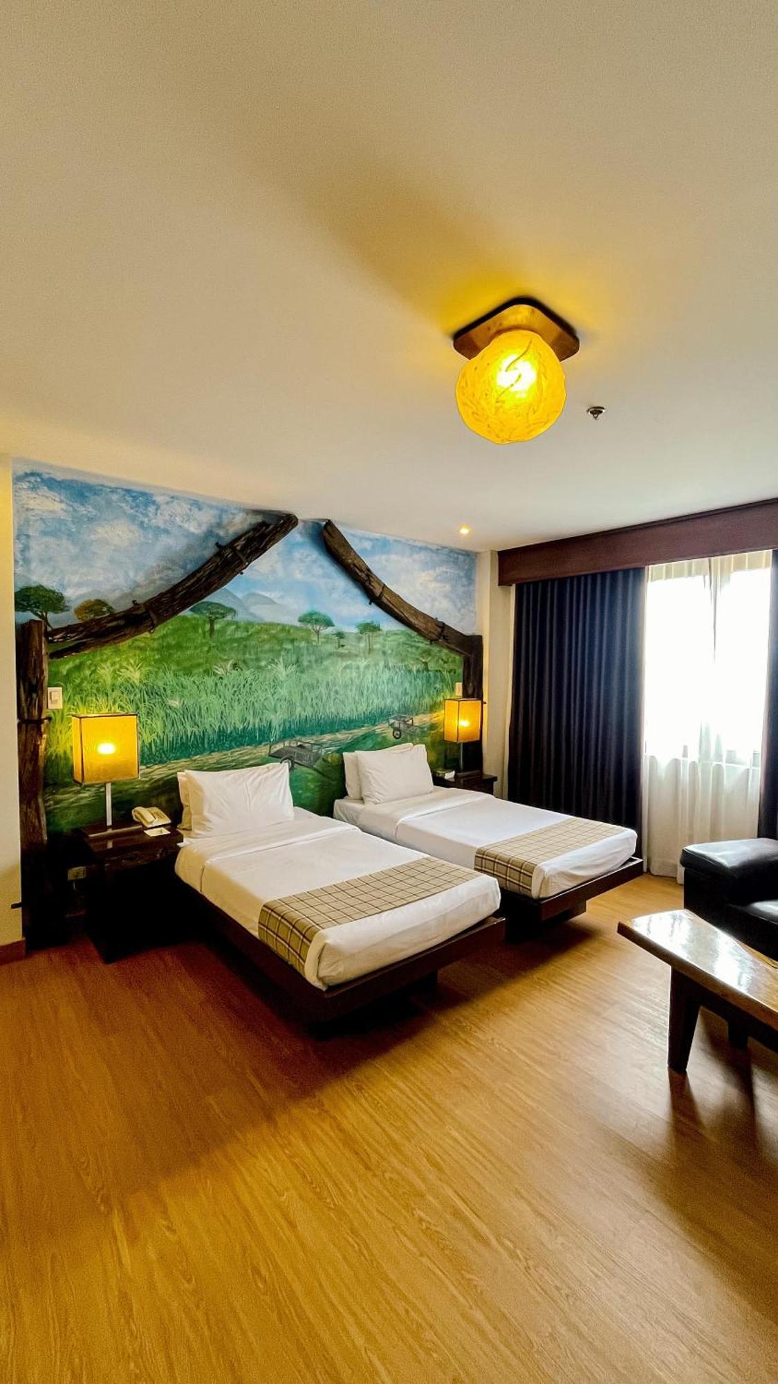 Nature'S Village Resort Bacolod Buitenkant foto